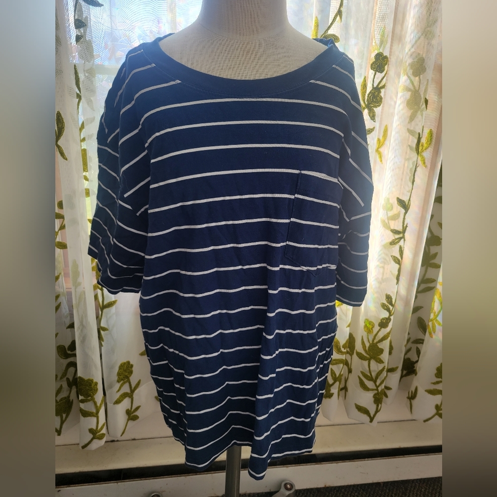 Time and Tru blue & white cotton blend wide neck top Medium